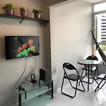 Apto c 2 quartos completo e garagem na melhor localização da praia de Ponta Verde Melhor Custo Benefício da Regiao